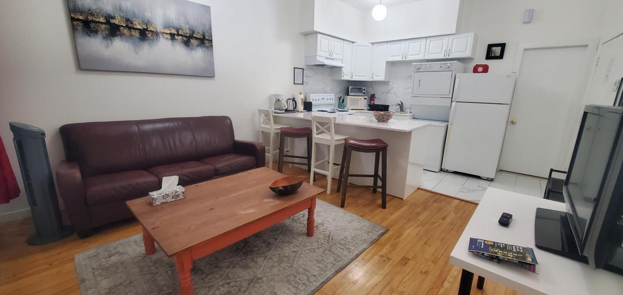 הוילה מונטריאול Heart Of Mtr For Memorable Experience 7Minmetro 2 Backyard Fully Equipped מראה חיצוני תמונה